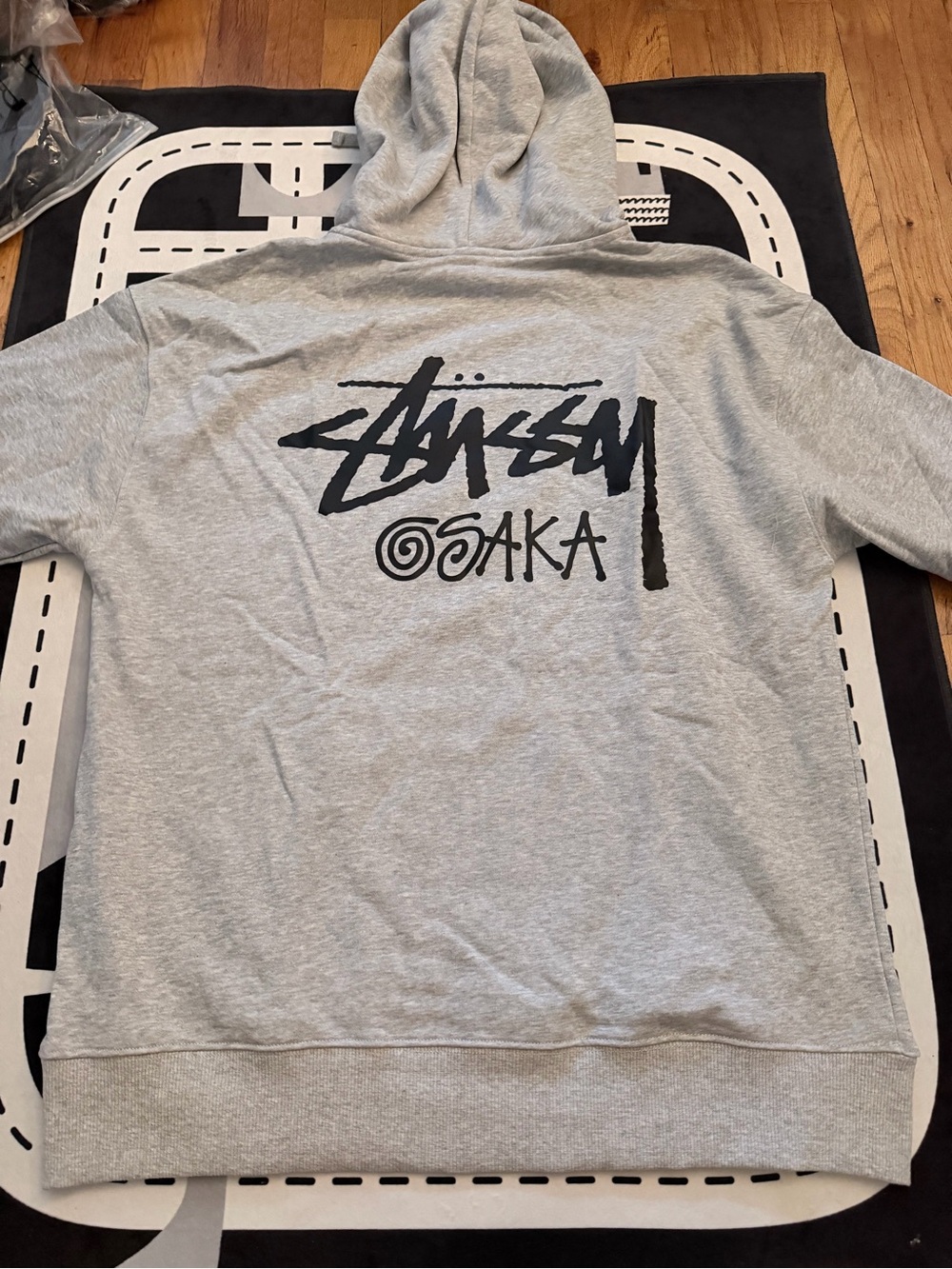 Stussy Osaka Grey Graphic Hoodie - Men Size L